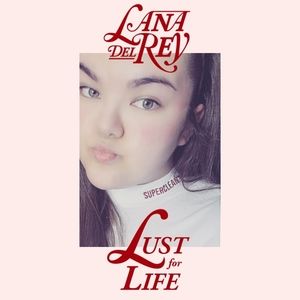 Meet your Posher, Caitlynn